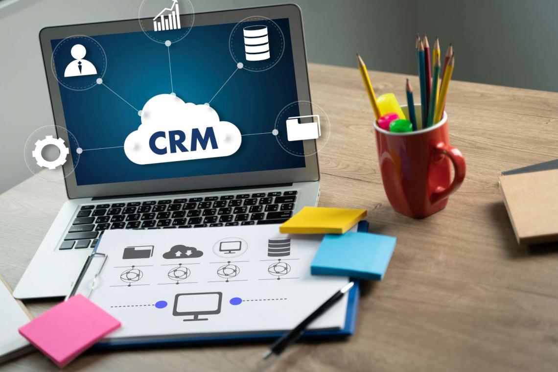 Use CRM Hubspot customer data marketing automation